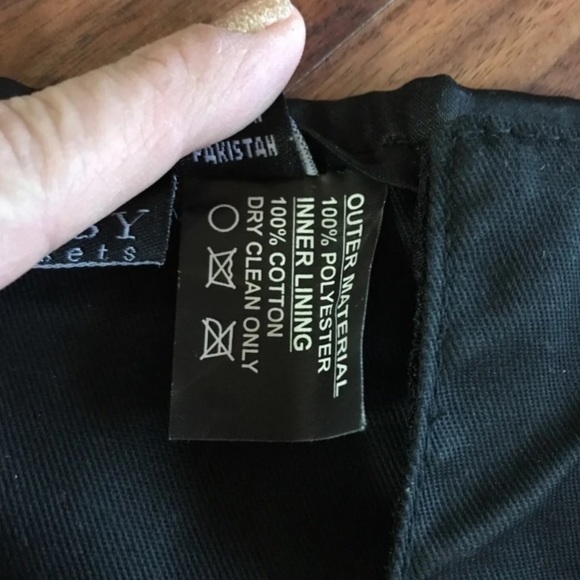 Black lace corset - Picture 6 of 6